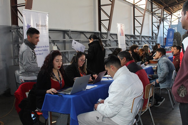 Un equipo multidisciplinario de la Defensor&iacute;a Regional de &Ntilde;uble coordin&oacute; y particip&oacute; en la primera plaza de justicia intrapenitenciaria de 2024.