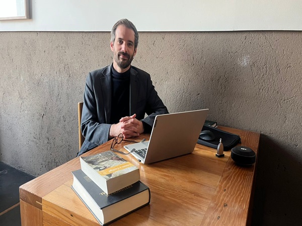 El defensor penitenciario sostuvo que su representado mantiene un arraigo afectivo de once a&ntilde;os con su familia en Chile.