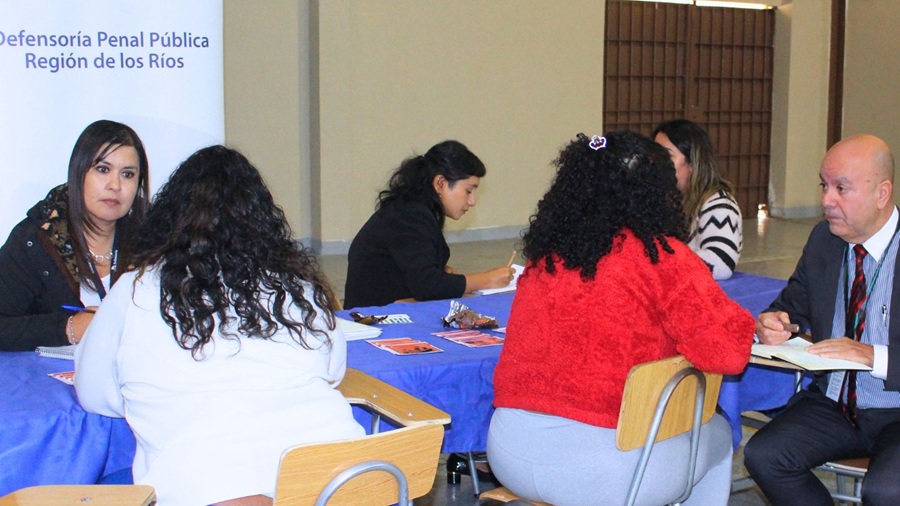 En la jornada participaron Patricia Cuevas, Vanessa Villarroel, Cindy Reyes y el Defensor Regional, Luis Soto.