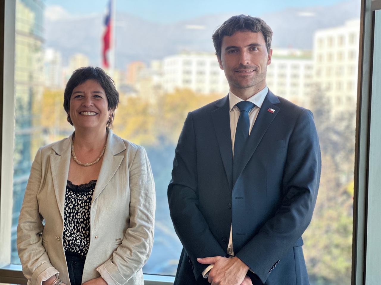 La Defensora Nacional junto al subsecretario de Derechos Humanos.