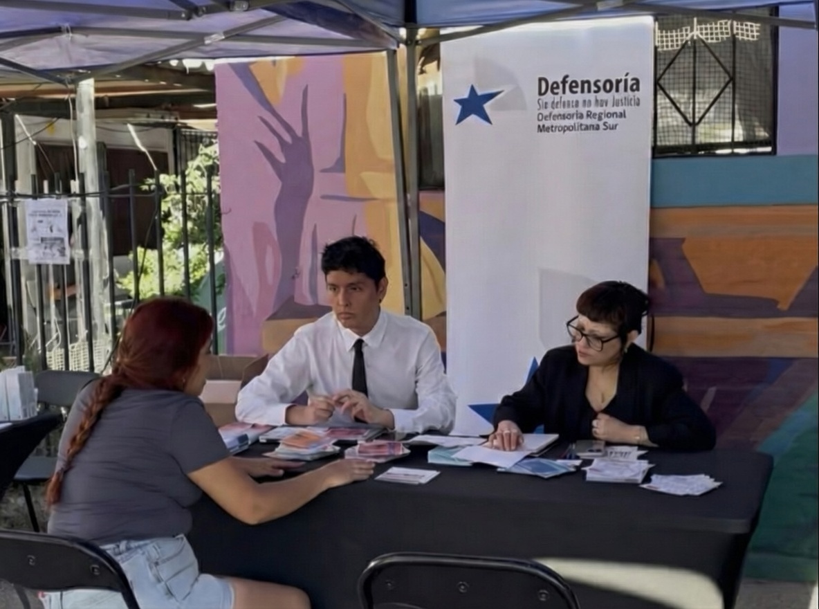 Junto a otros servicios p&uacute;blicos la DRMS se sum&oacute; a esta feria organizada por el gobierno.